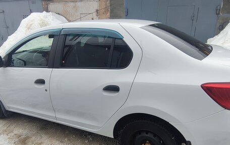 Renault Logan II, 2017 год, 510 000 рублей, 8 фотография