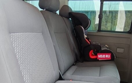 Volkswagen Caravelle T5, 2012 год, 1 900 000 рублей, 5 фотография