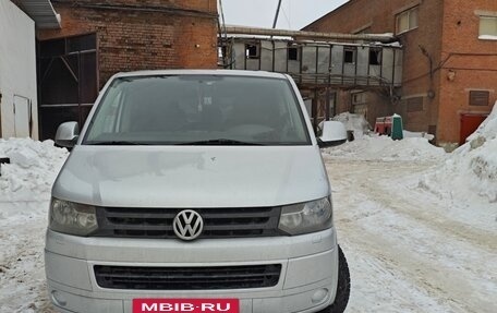 Volkswagen Caravelle T5, 2012 год, 1 900 000 рублей, 19 фотография