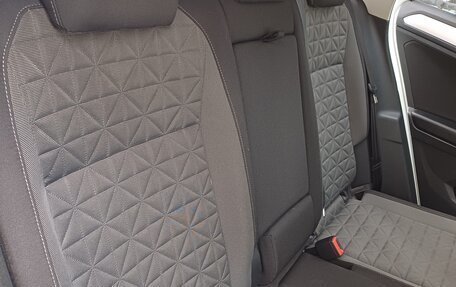 Volkswagen Tiguan II, 2021 год, 2 950 000 рублей, 22 фотография