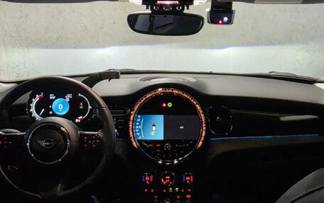 MINI Hatch, 2022 год, 2 230 000 рублей, 11 фотография