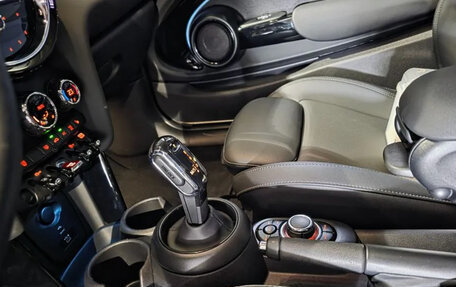 MINI Hatch, 2022 год, 2 230 000 рублей, 13 фотография