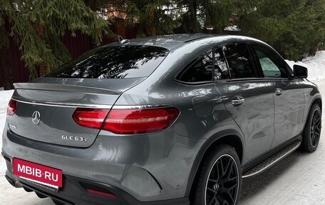 Mercedes-Benz GLE Coupe AMG, 2017 год, 5 800 000 рублей, 4 фотография