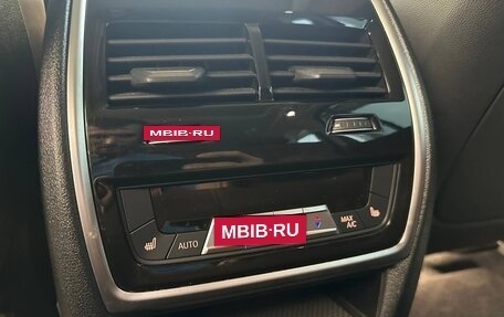 BMW X5, 2018 год, 5 850 000 рублей, 14 фотография