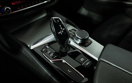 BMW 5 серия, 2017 год, 3 395 000 рублей, 16 фотография