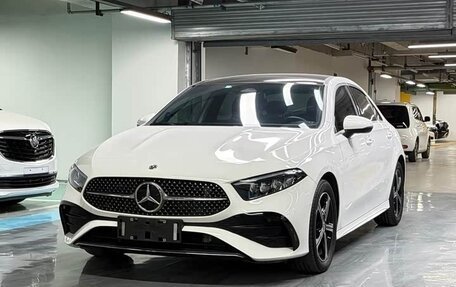 Mercedes-Benz A-Класс, 2022 год, 1 499 300 рублей, 1 фотография