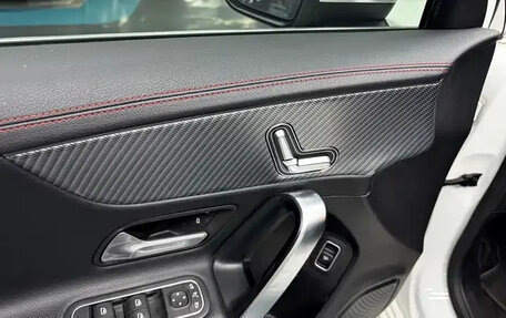 Mercedes-Benz A-Класс, 2022 год, 1 499 300 рублей, 9 фотография