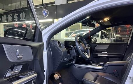 Mercedes-Benz GLA, 2022 год, 1 843 000 рублей, 11 фотография