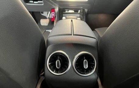 Mercedes-Benz GLA, 2022 год, 1 843 000 рублей, 13 фотография