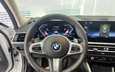 BMW 3 серия, 2023 год, 3 500 000 рублей, 11 фотография