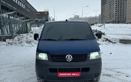 Volkswagen Transporter T5 рестайлинг, 2008 год, 720 000 рублей, 1 фотография