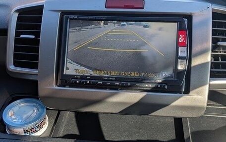 Honda Freed I, 2012 год, 950 000 рублей, 10 фотография