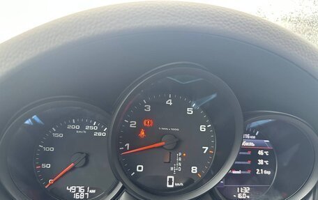 Porsche Macan I рестайлинг, 2016 год, 3 600 000 рублей, 2 фотография