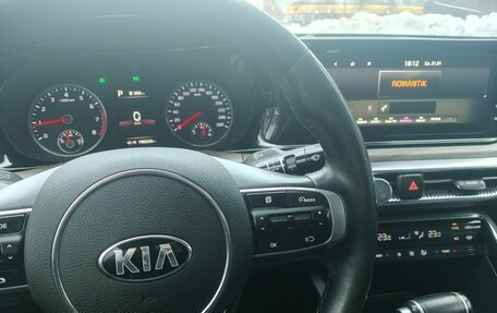 KIA K5, 2020 год, 2 500 000 рублей, 15 фотография