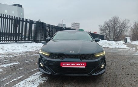 KIA K5, 2020 год, 2 500 000 рублей, 5 фотография