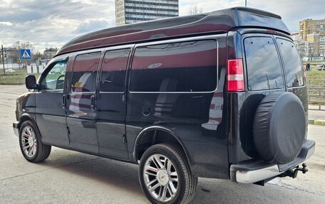 GMC Savana I, 2005 год, 1 750 000 рублей, 6 фотография