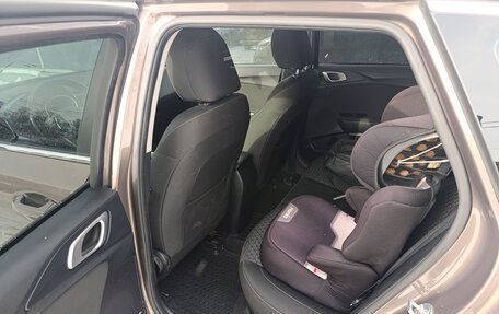 KIA cee'd III, 2020 год, 1 990 000 рублей, 7 фотография