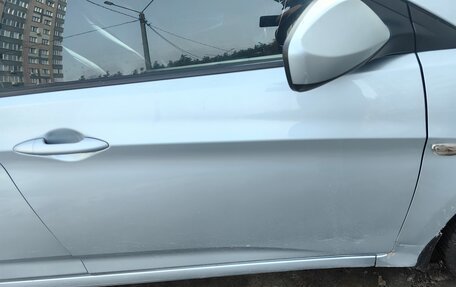 Hyundai Solaris II рестайлинг, 2011 год, 570 000 рублей, 11 фотография