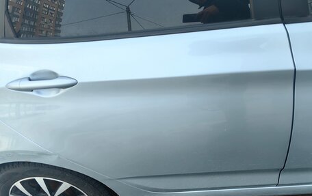 Hyundai Solaris II рестайлинг, 2011 год, 570 000 рублей, 12 фотография