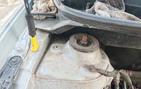 Hyundai Solaris II рестайлинг, 2011 год, 570 000 рублей, 23 фотография