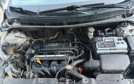 Hyundai Solaris II рестайлинг, 2011 год, 570 000 рублей, 21 фотография