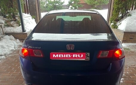 Honda Accord VIII рестайлинг, 2008 год, 1 000 000 рублей, 6 фотография