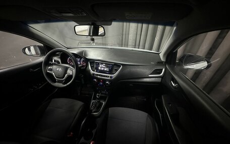 Hyundai Solaris II рестайлинг, 2018 год, 919 777 рублей, 8 фотография