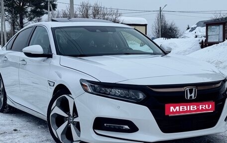 Honda Accord IX рестайлинг, 2019 год, 3 400 000 рублей, 2 фотография