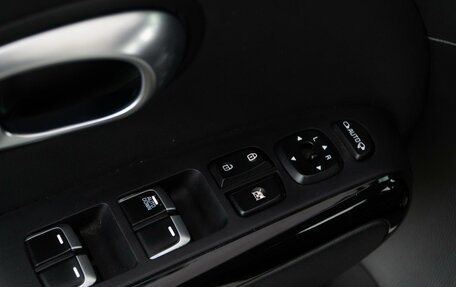 KIA Soul II рестайлинг, 2018 год, 1 708 444 рублей, 18 фотография