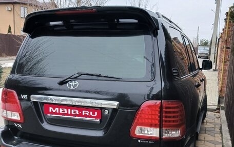 Toyota Land Cruiser 100 рестайлинг 2, 2007 год, 2 329 000 рублей, 3 фотография