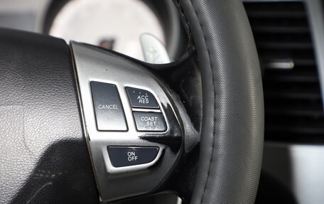 Mitsubishi Outlander III рестайлинг 3, 2008 год, 1 099 000 рублей, 13 фотография