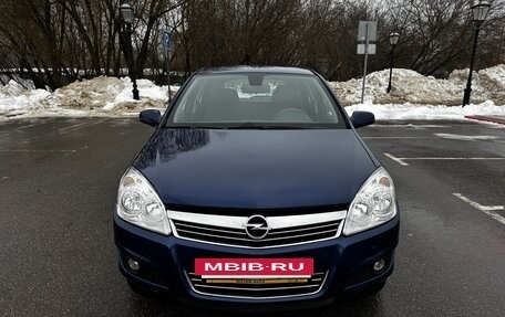 Opel Astra H, 2009 год, 990 000 рублей, 2 фотография