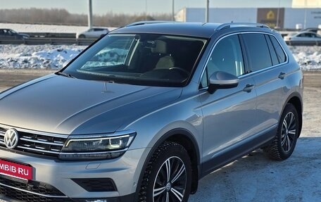 Volkswagen Tiguan II, 2017 год, 2 620 000 рублей, 4 фотография