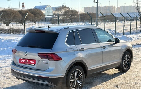 Volkswagen Tiguan II, 2017 год, 2 620 000 рублей, 27 фотография