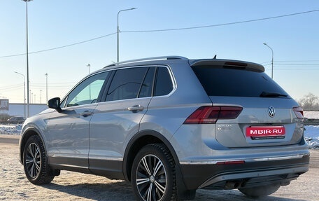 Volkswagen Tiguan II, 2017 год, 2 620 000 рублей, 28 фотография