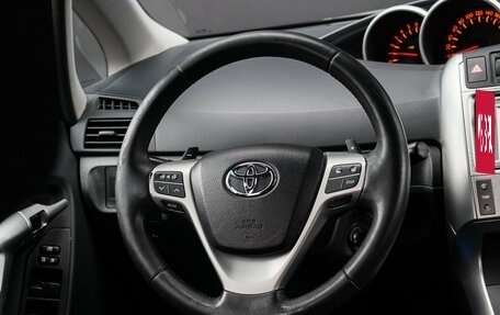 Toyota Verso I, 2012 год, 1 170 000 рублей, 11 фотография