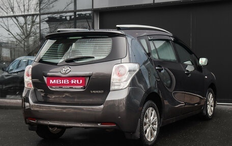 Toyota Verso I, 2012 год, 1 170 000 рублей, 4 фотография