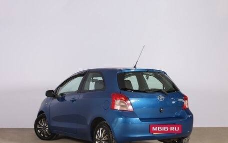 Toyota Yaris III рестайлинг, 2008 год, 699 000 рублей, 5 фотография