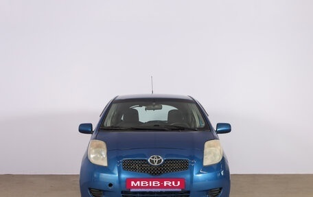 Toyota Yaris III рестайлинг, 2008 год, 699 000 рублей, 2 фотография