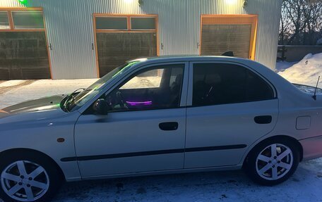 Hyundai Accent II, 2005 год, 275 000 рублей, 3 фотография