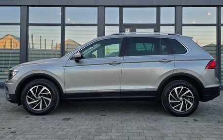 Volkswagen Tiguan II, 2018 год, 2 600 000 рублей, 5 фотография
