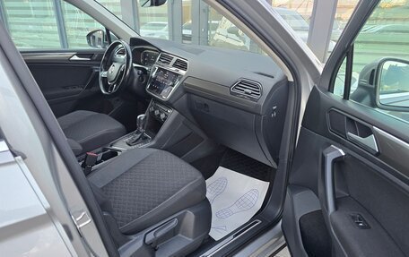 Volkswagen Tiguan II, 2018 год, 2 600 000 рублей, 14 фотография