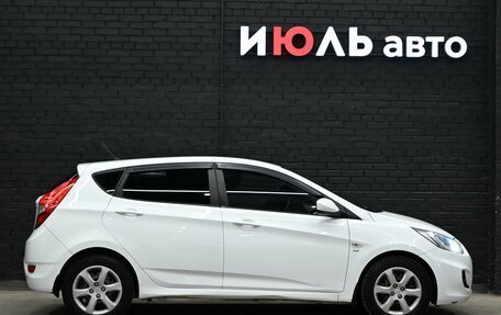 Hyundai Solaris II рестайлинг, 2013 год, 830 000 рублей, 8 фотография