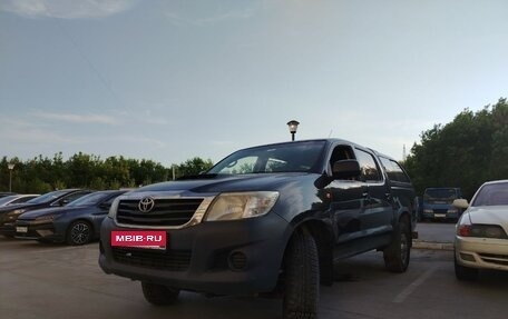 Toyota Hilux VII, 2011 год, 1 650 000 рублей, 4 фотография