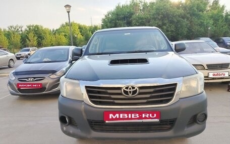 Toyota Hilux VII, 2011 год, 1 650 000 рублей, 2 фотография