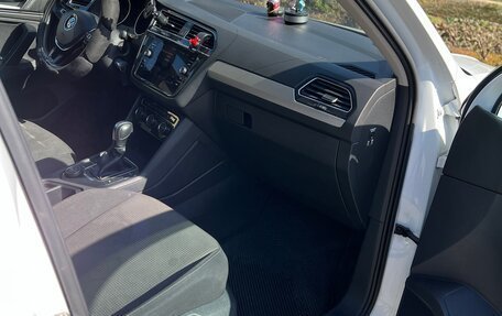 Volkswagen Tiguan II, 2020 год, 2 500 000 рублей, 11 фотография