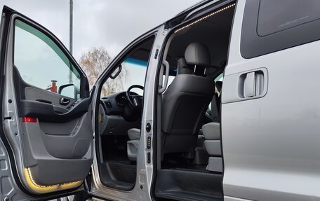 Hyundai Grand Starex Grand Starex I рестайлинг 2, 2017 год, 3 080 000 рублей, 22 фотография