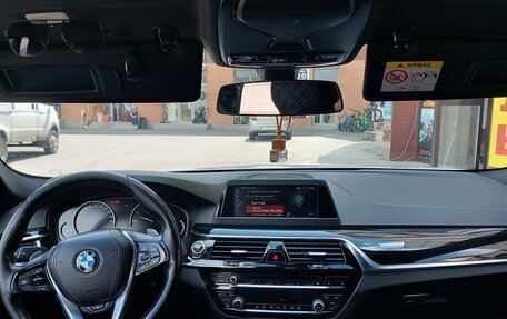 BMW 5 серия, 2019 год, 2 550 000 рублей, 3 фотография