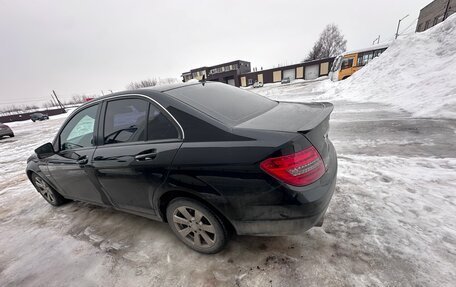 Mercedes-Benz C-Класс, 2011 год, 915 000 рублей, 3 фотография