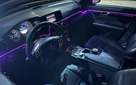 Mercedes-Benz C-Класс, 2011 год, 915 000 рублей, 6 фотография